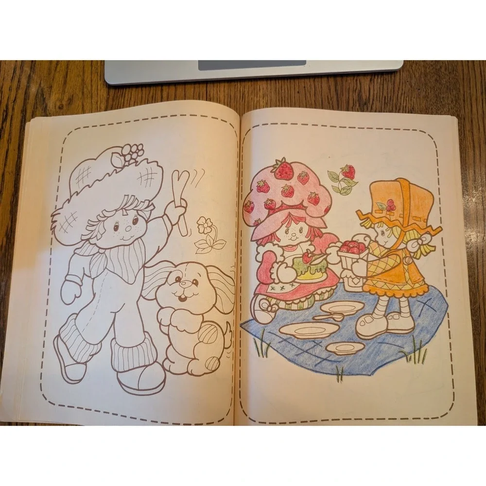 Vintage Strawberry Shortcake‎ Coloring Book Kenner 1981 Used 4 Pages Colored